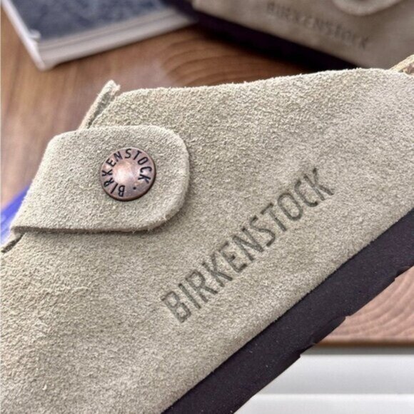 Birkenstock Boston Taupe suede clog sandal - Picture 2 of 5